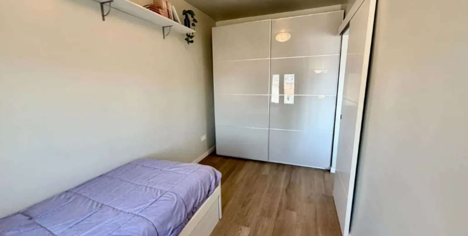 Sale of middle floor apartment in Marbella 17