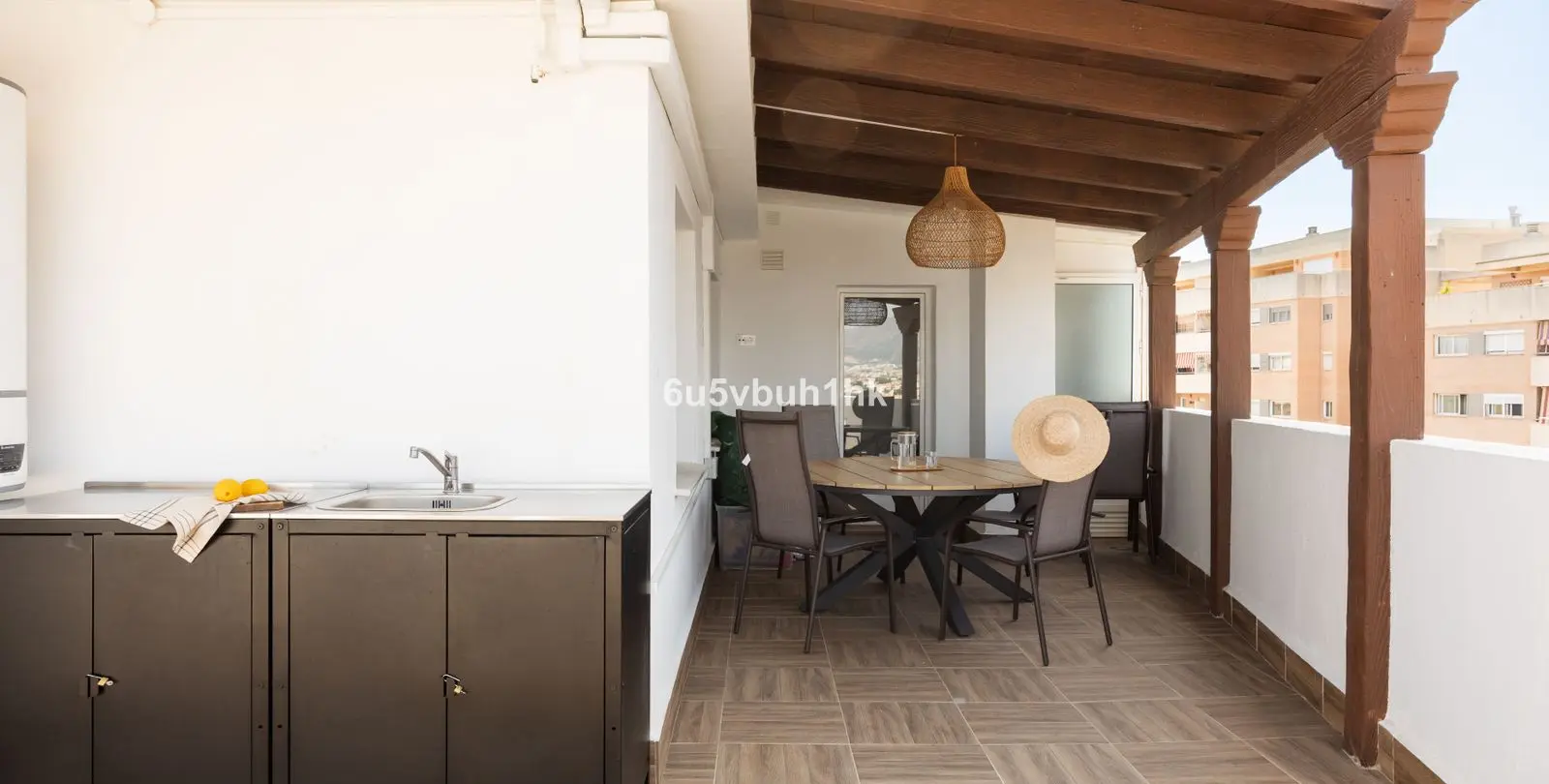 Продажа пентхауса в Las Lagunas 14