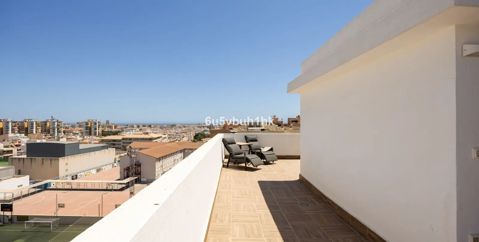 Продажа пентхауса в Las Lagunas 48