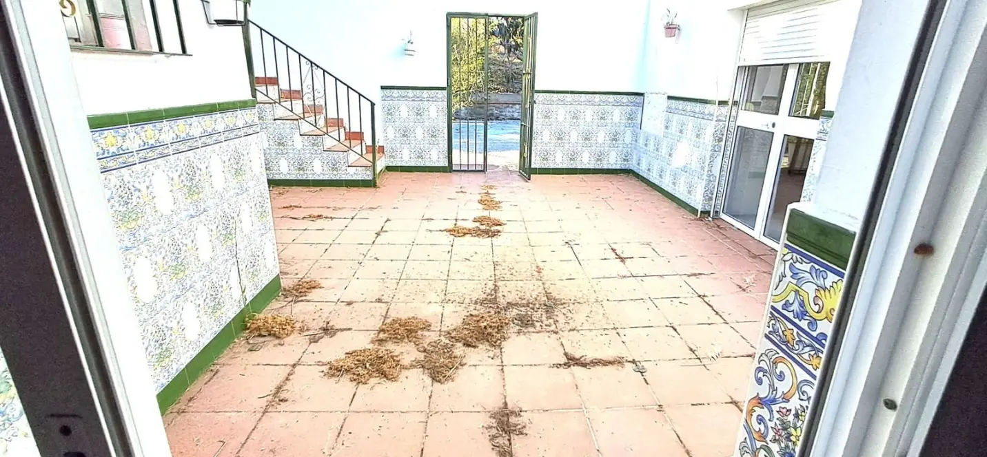 Venta de villa independiente en Estepona 2