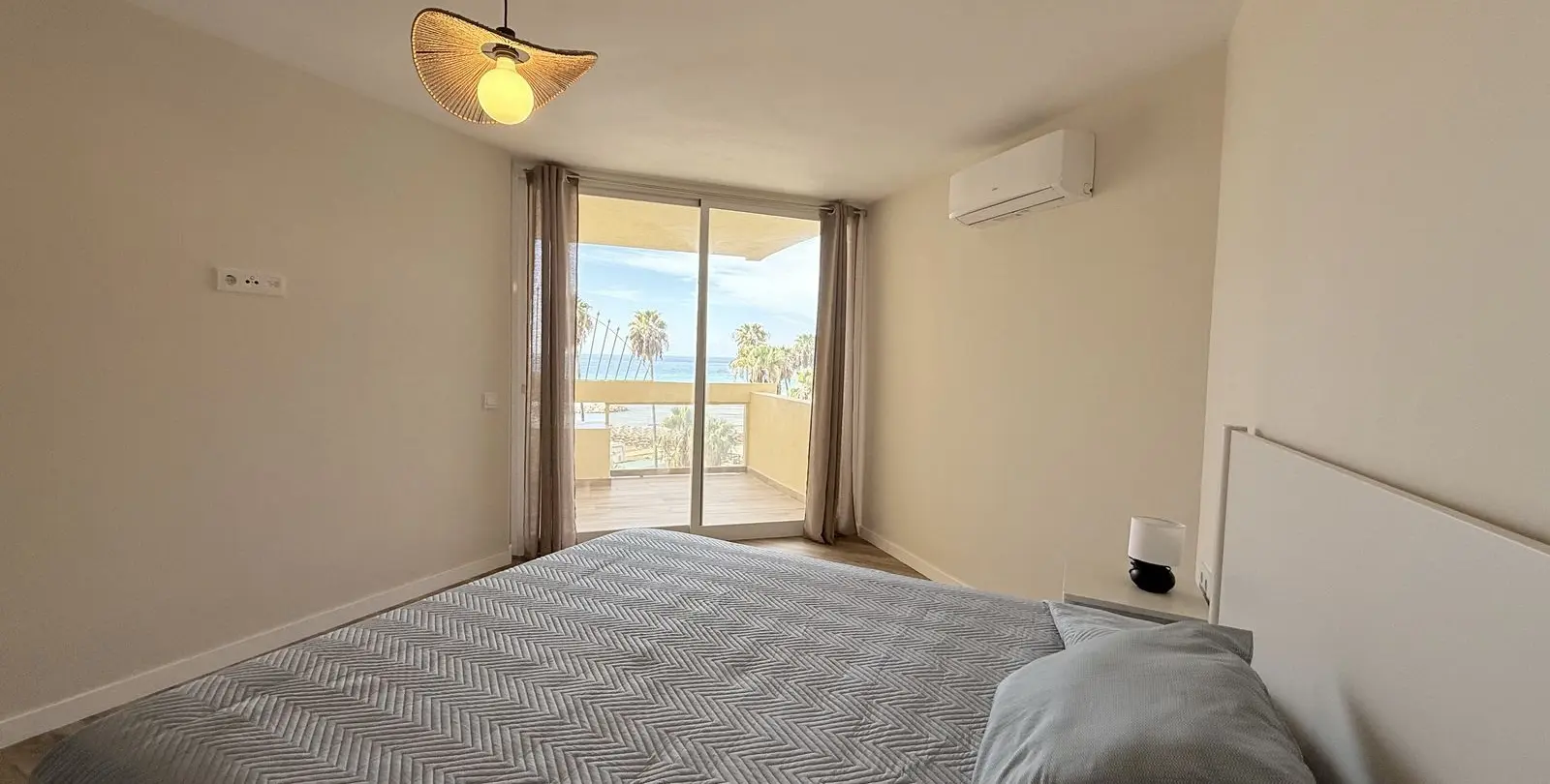 Продажа апартаментов на среднем этаже в Marbella 5