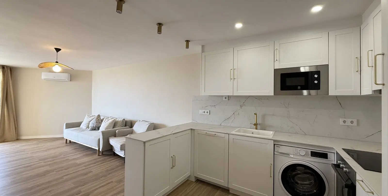 Продажа апартаментов на среднем этаже в Marbella 29
