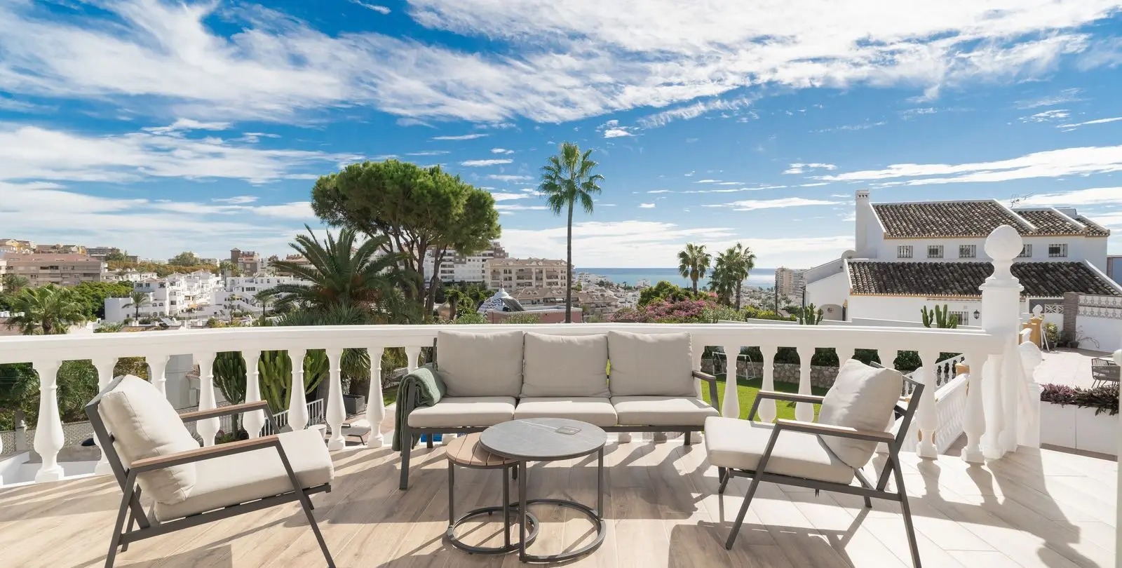 Продажа  отдельно стоящей виллы в Benalmadena Costa 6