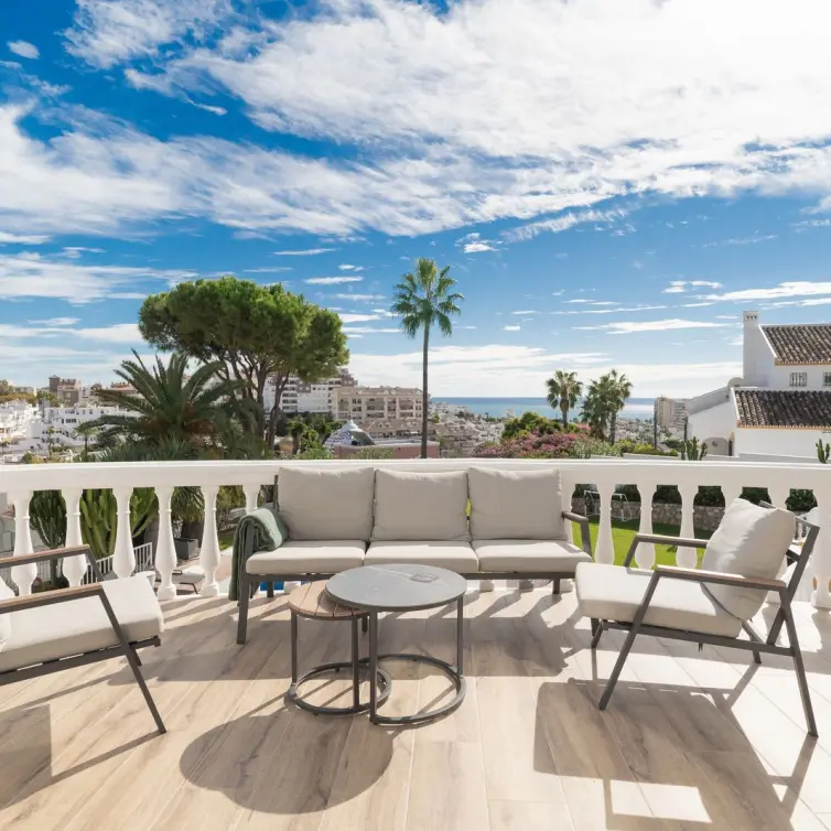Продажа  отдельно стоящей виллы в Benalmadena Costa