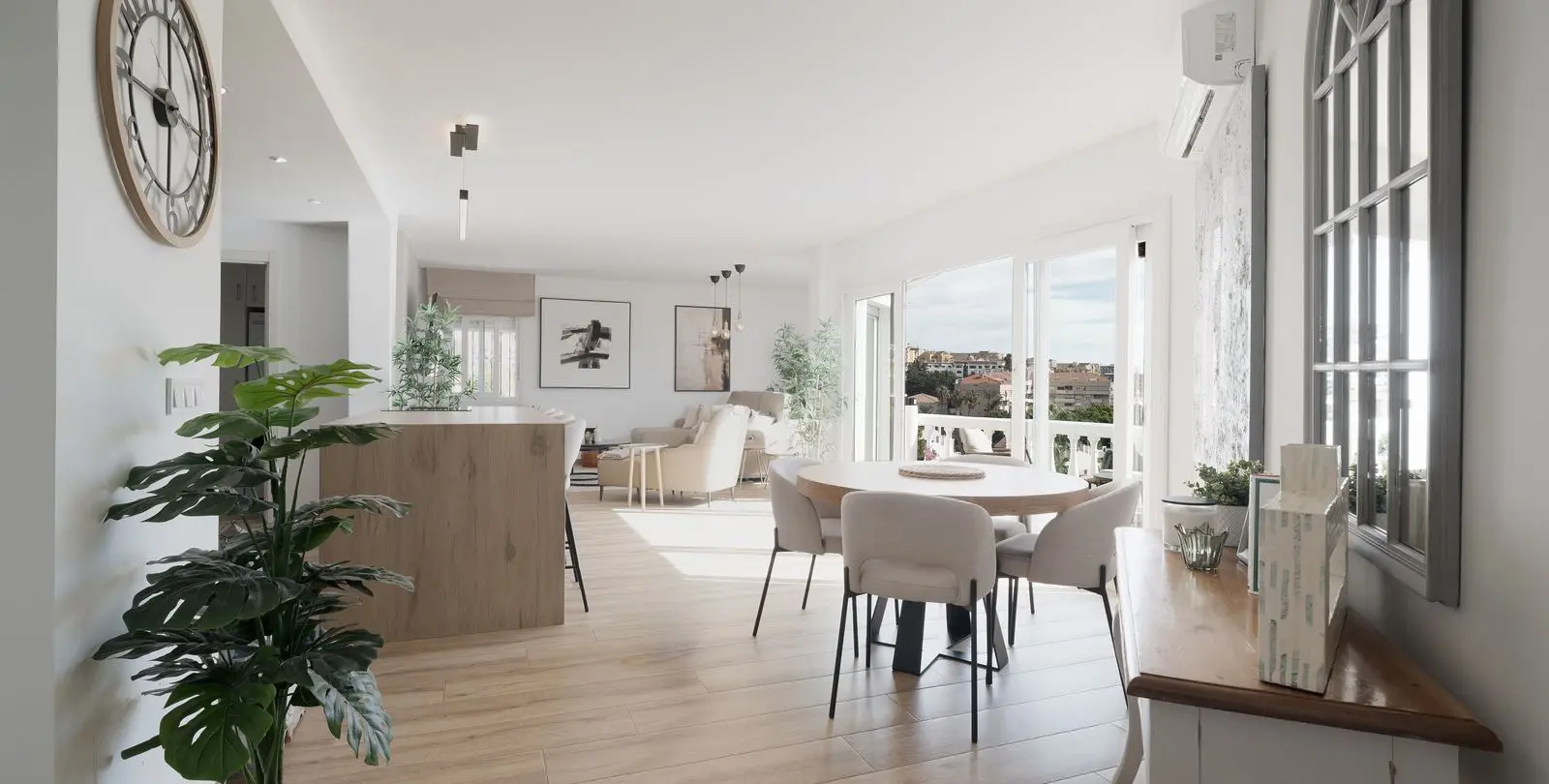 Продажа  отдельно стоящей виллы в Benalmadena Costa 14