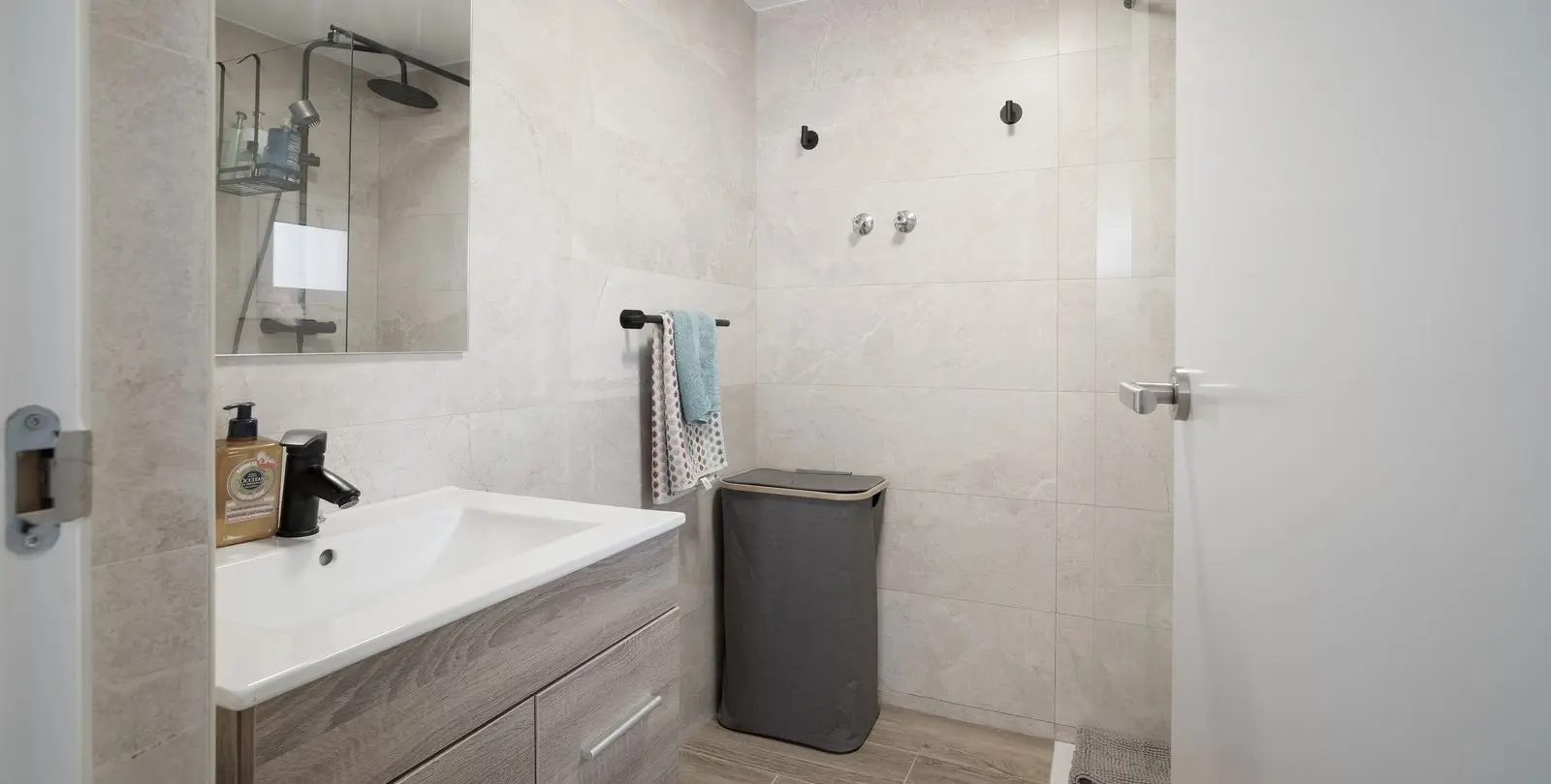 Продажа  отдельно стоящей виллы в Benalmadena Costa 31