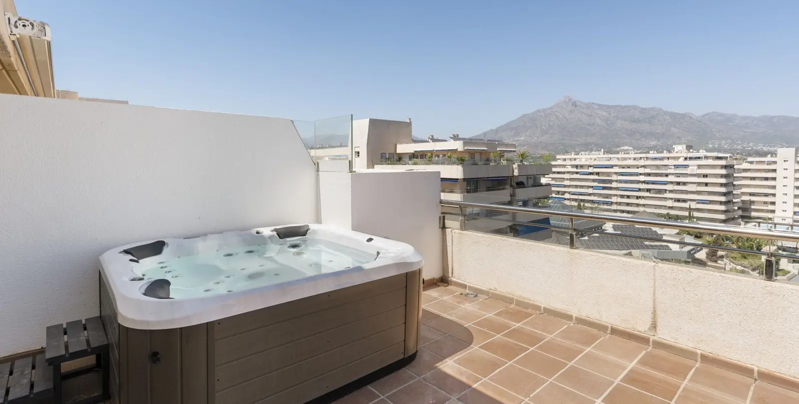 Продажа пентхауса в Puerto Banús 22