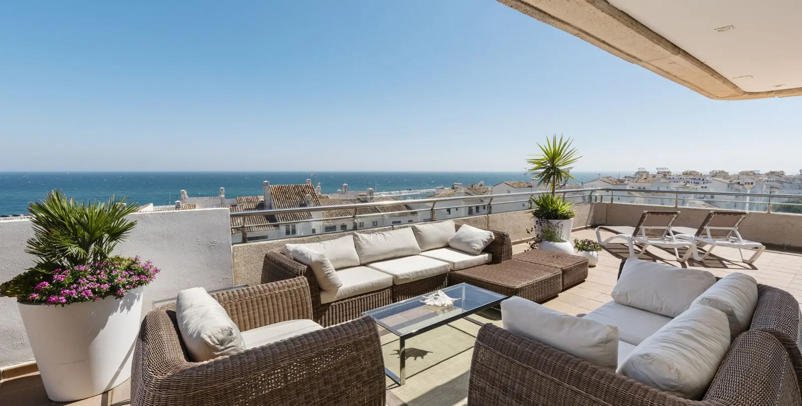 Продажа пентхауса в Puerto Banús 24