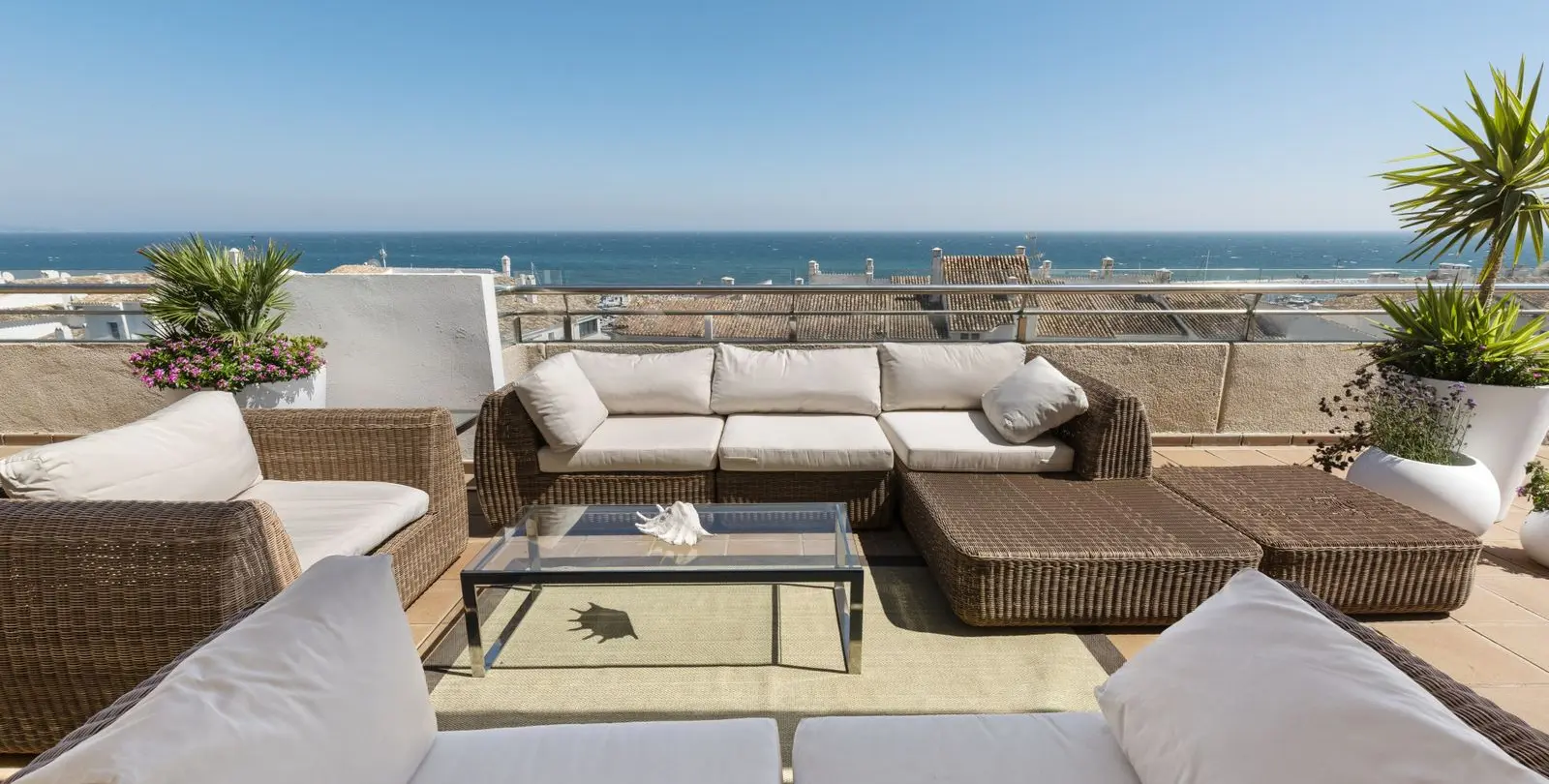 Продажа пентхауса в Puerto Banús 25