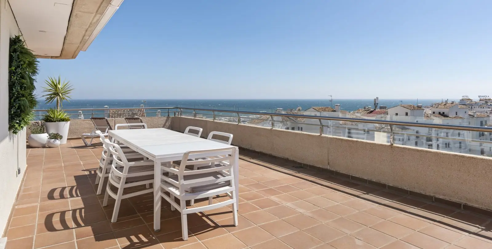 Продажа пентхауса в Puerto Banús 27