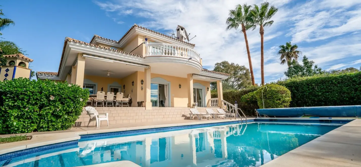 Продажа  отдельно стоящей виллы в Benalmadena Costa 0