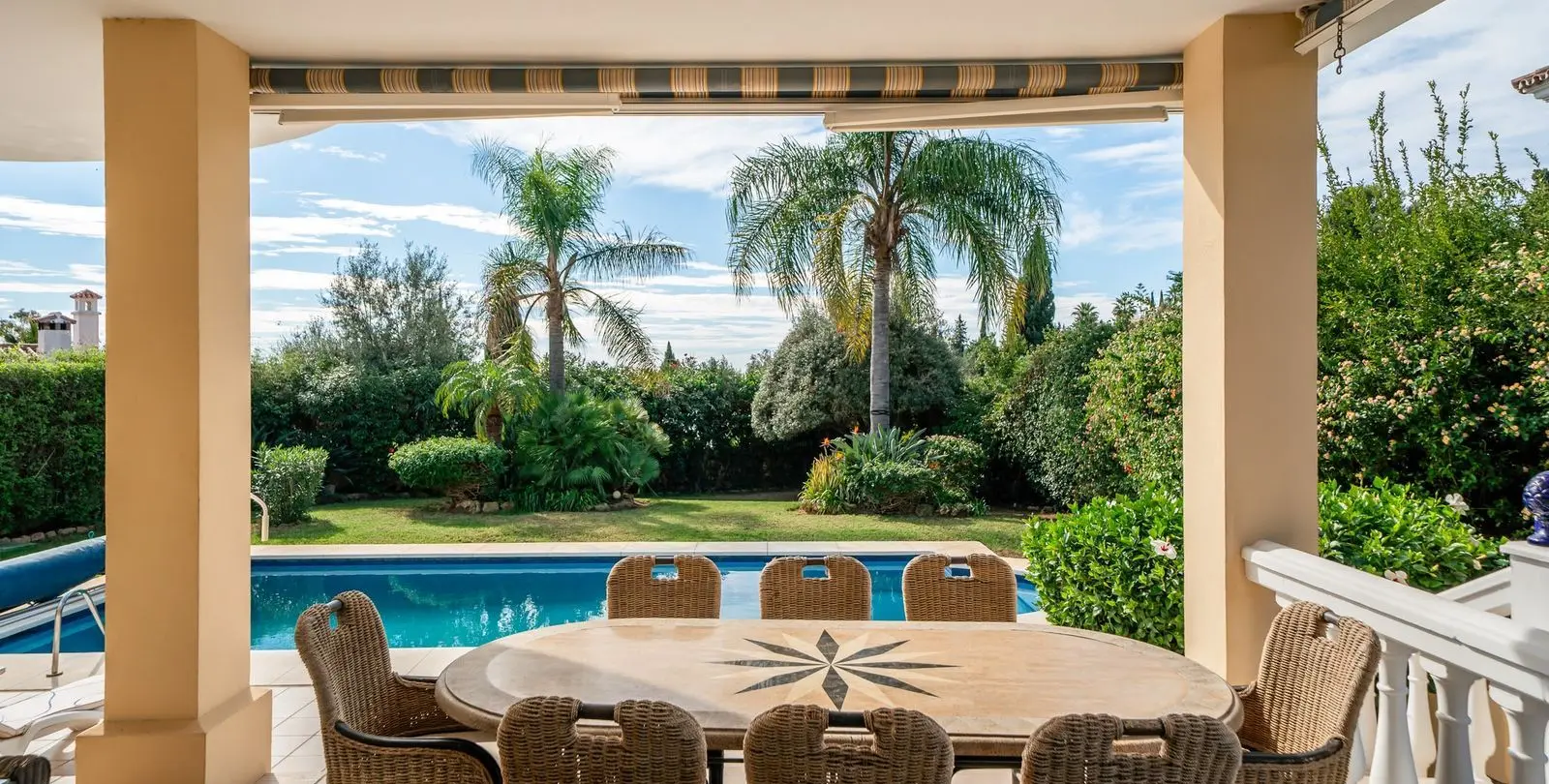 Продажа  отдельно стоящей виллы в Benalmadena Costa 3