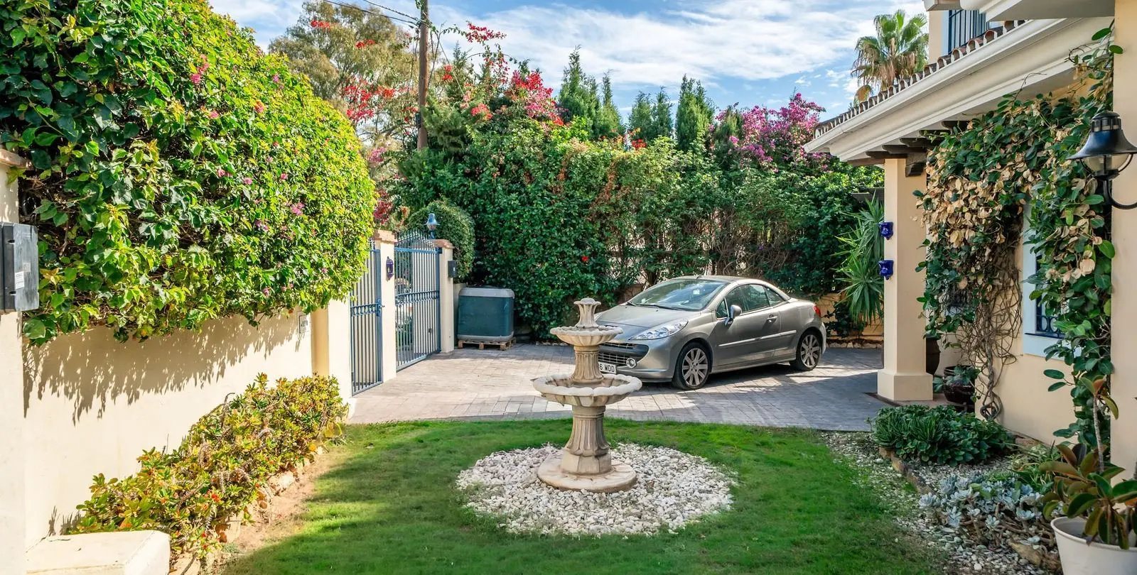 Продажа  отдельно стоящей виллы в Benalmadena Costa 42