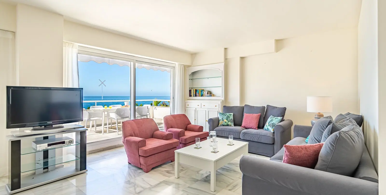 Продажа апартаментов на среднем этаже в Marbella 5