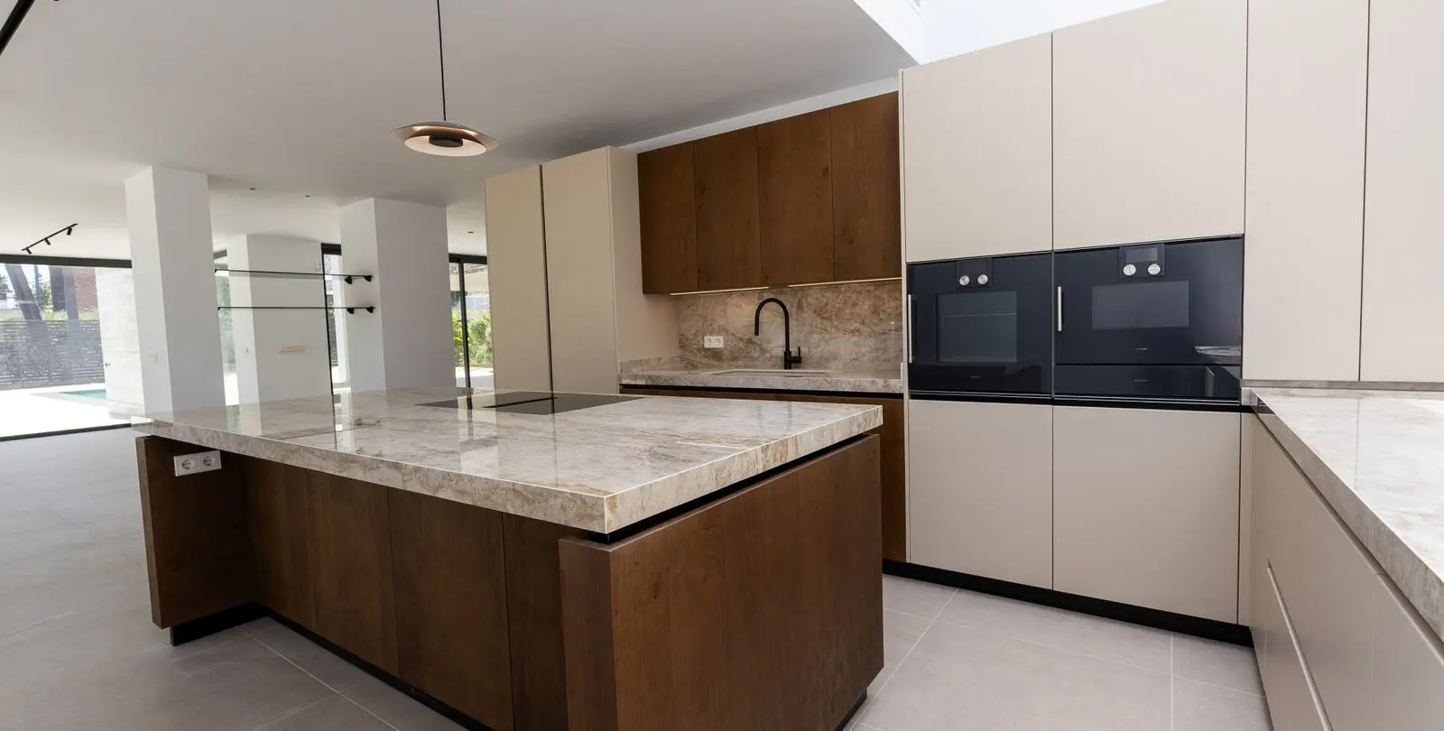 Продажа  отдельно стоящей виллы в Cortijo Blanco 19
