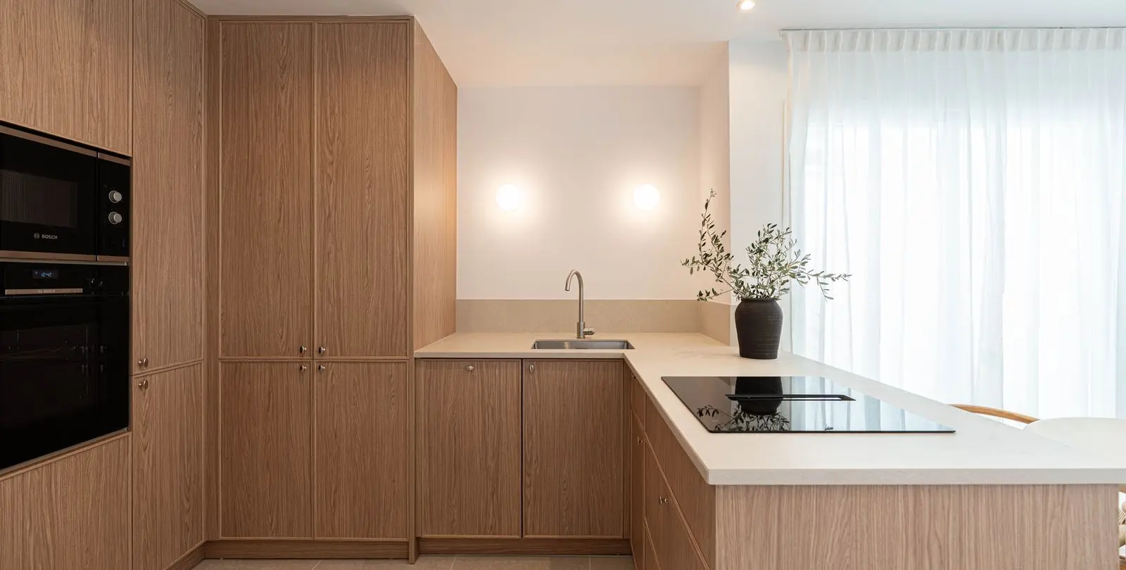 Venta de apartamento en planta media en Calahonda 3