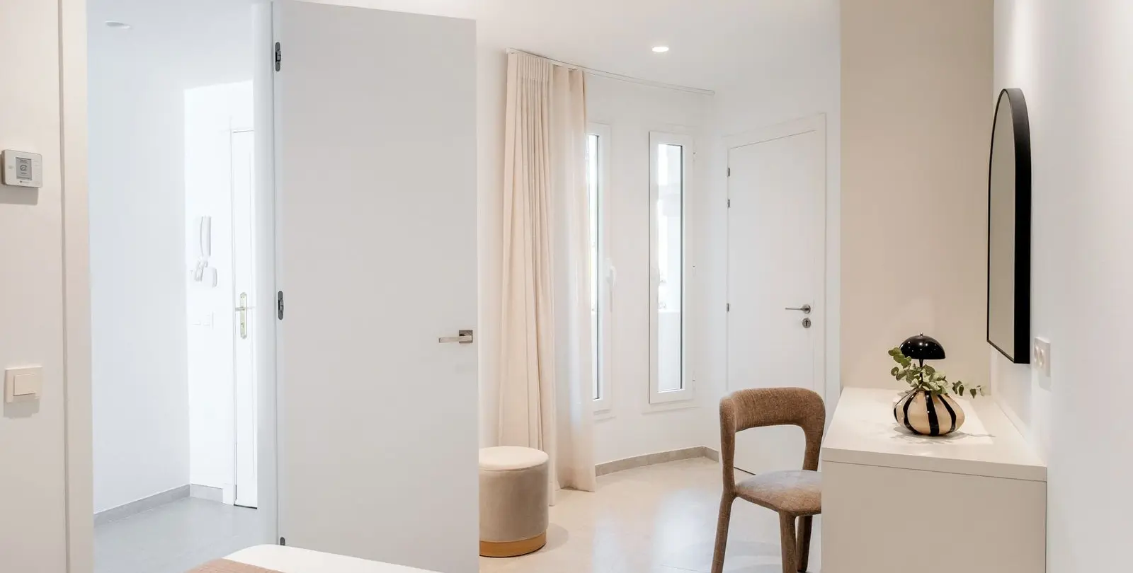 Sale of middle floor apartment in Nueva Andalucía 29
