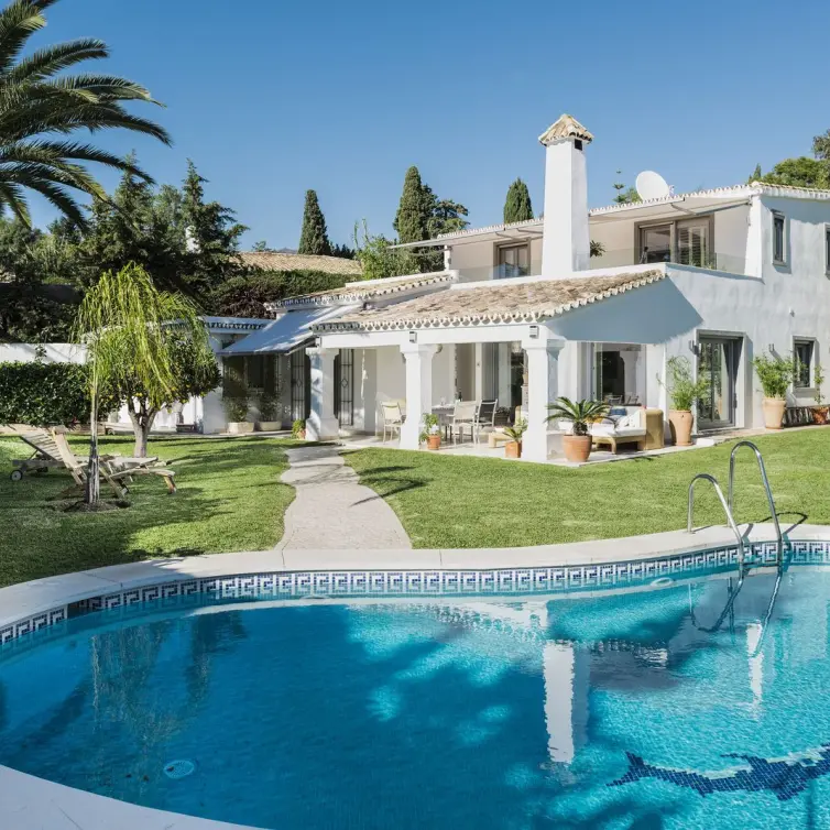 Venta de villa independiente en Benahavís