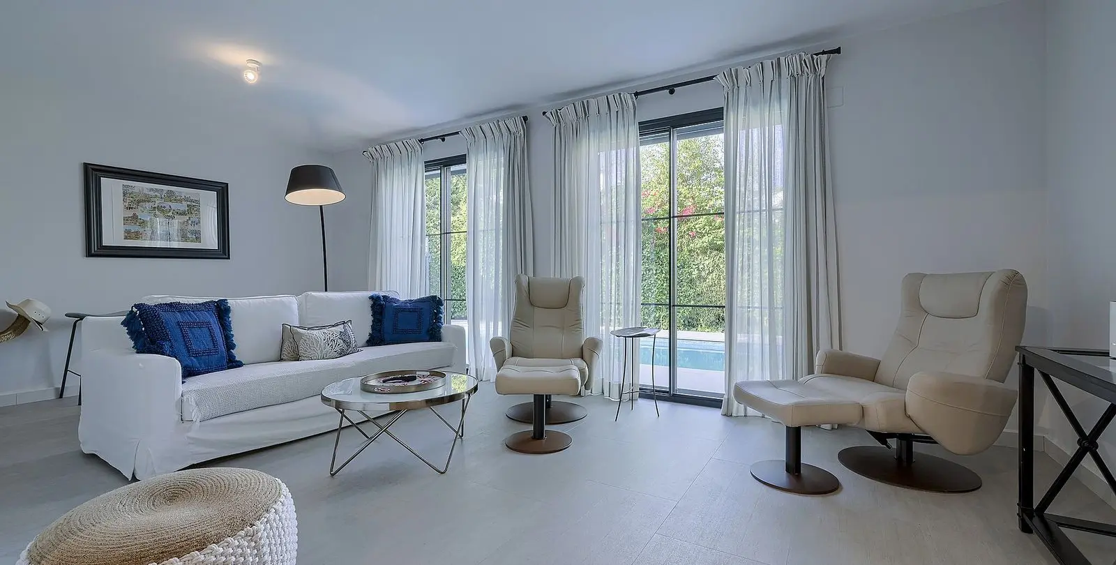 Venta de villa independiente en Los Monteros 8