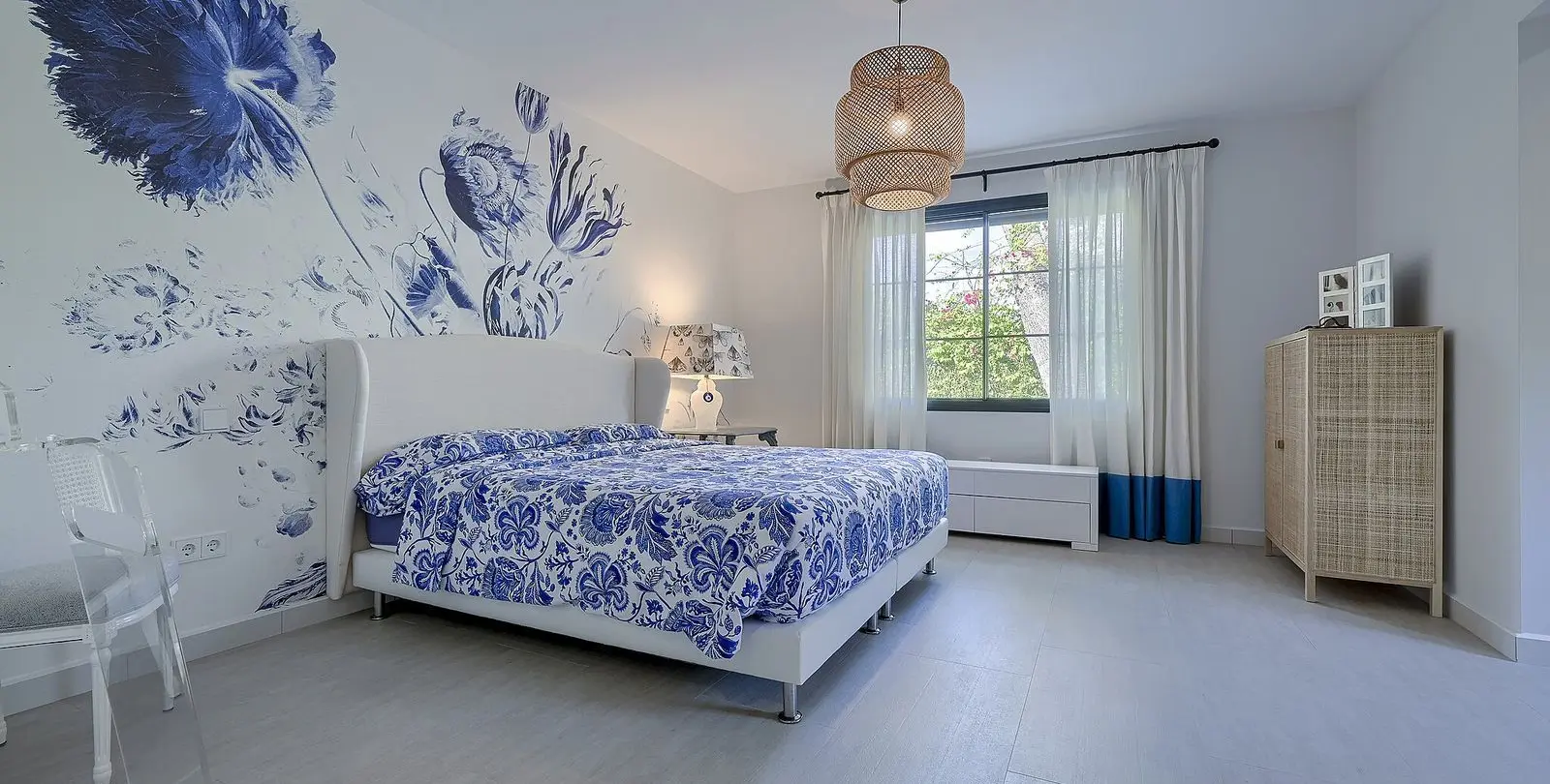 Venta de villa independiente en Los Monteros 14