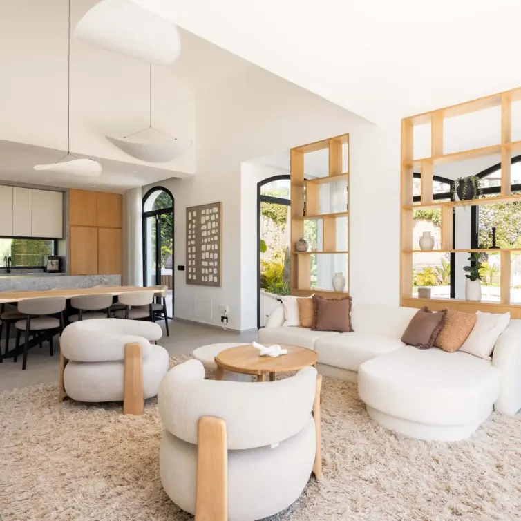 Venta de villa independiente en Nueva Andalucía