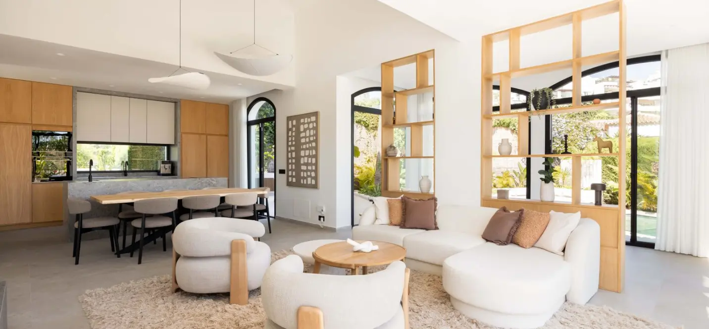 Venta de villa independiente en Nueva Andalucía 3