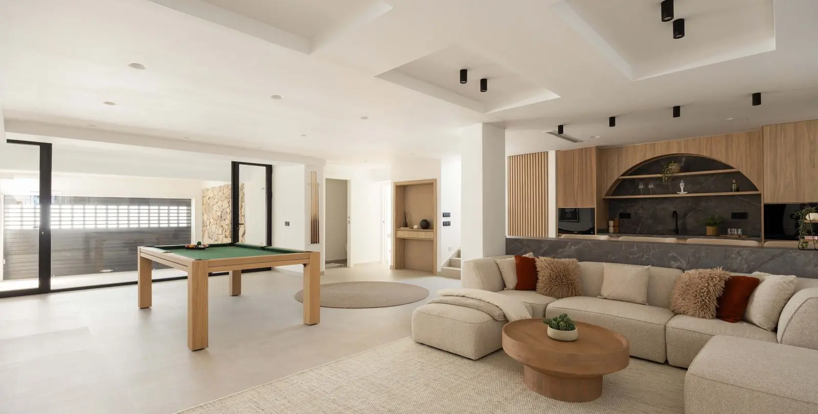 Venta de villa independiente en Nueva Andalucía 8