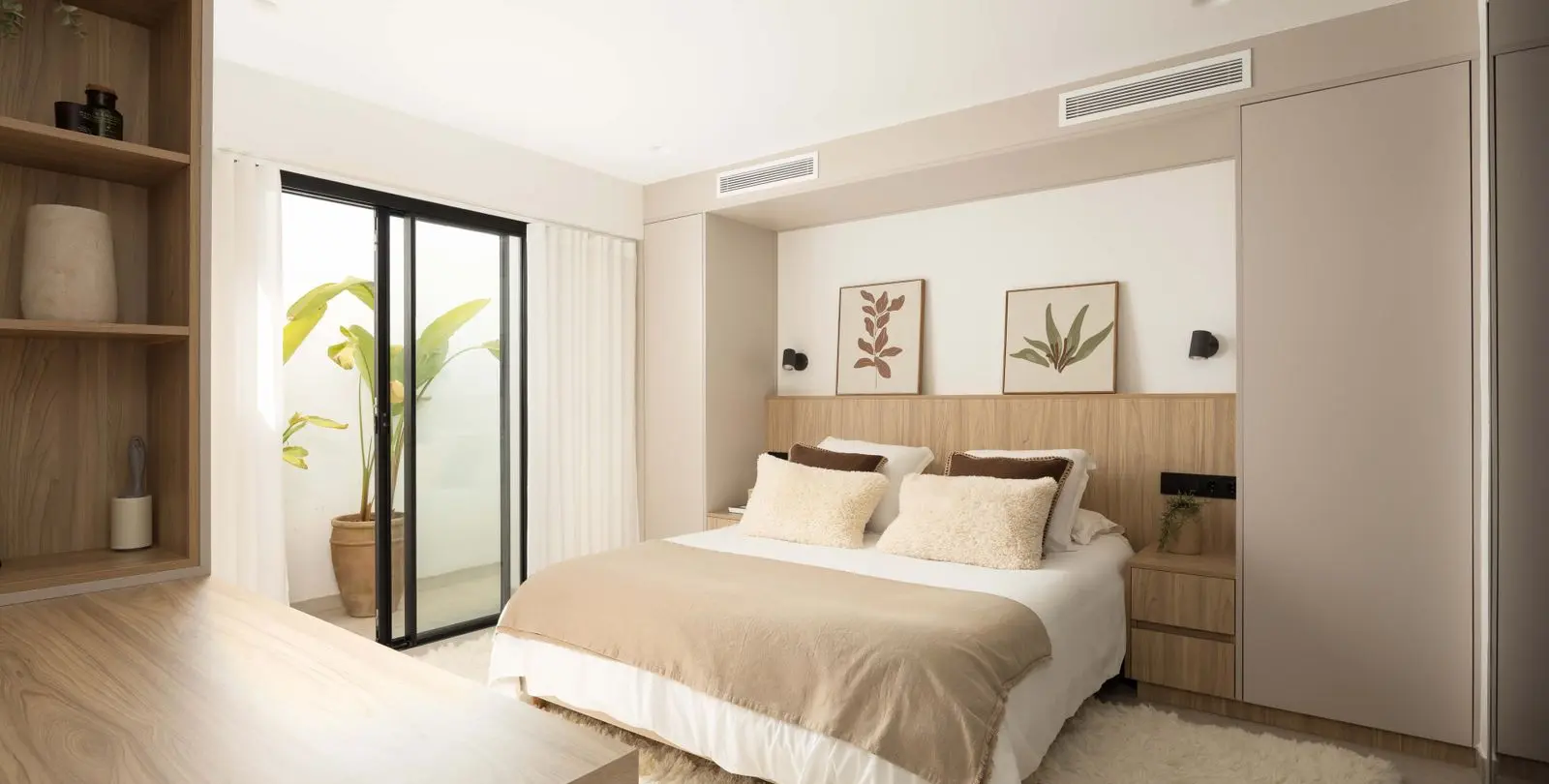 Venta de villa independiente en Nueva Andalucía 15
