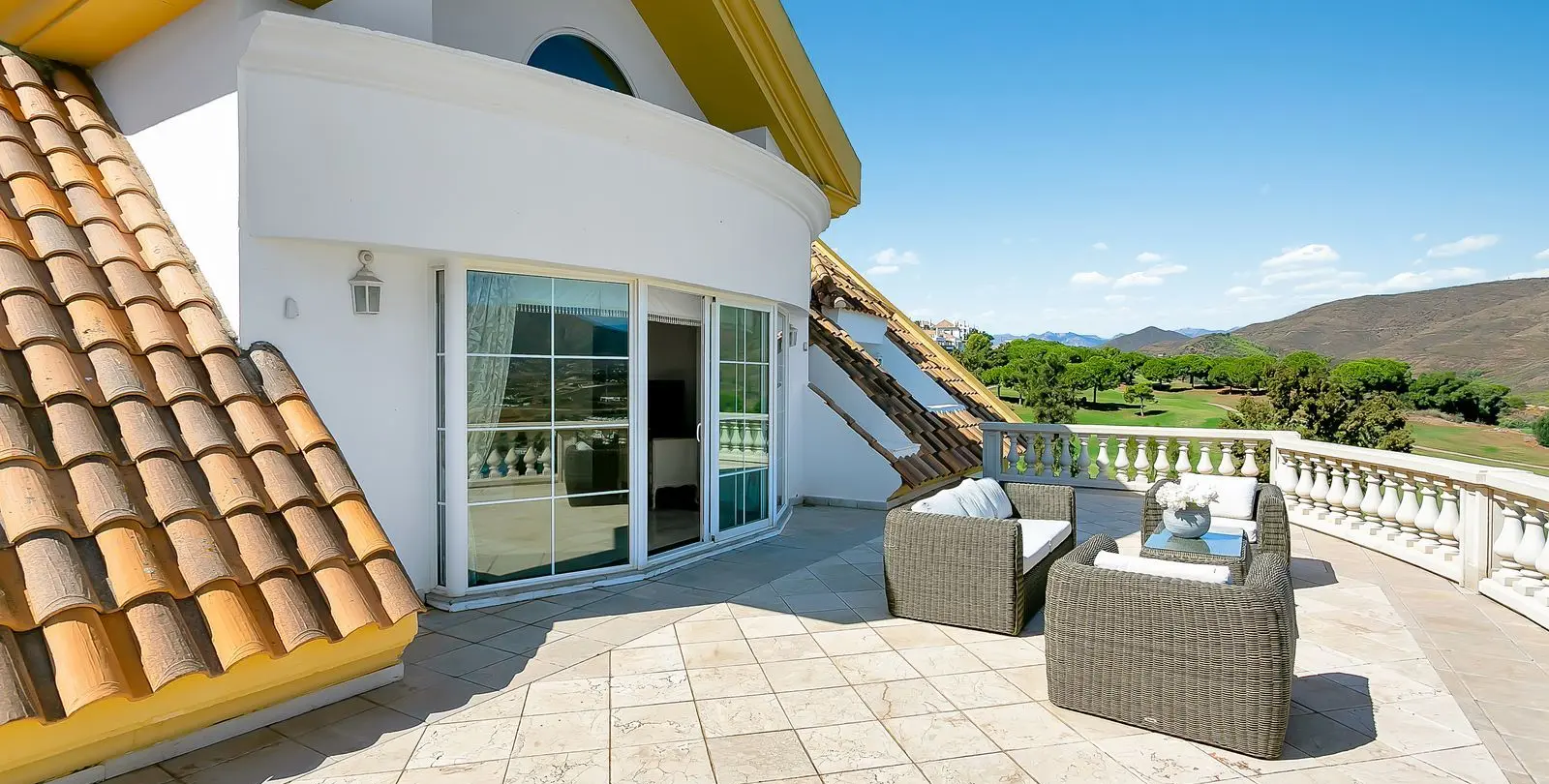 Venta de villa independiente en La Cala Golf 13