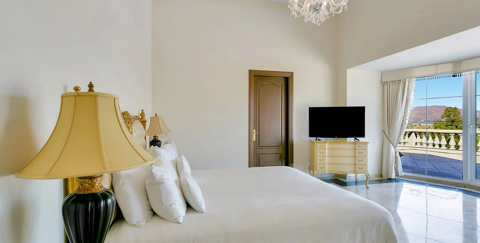 Venta de villa independiente en La Cala Golf 14