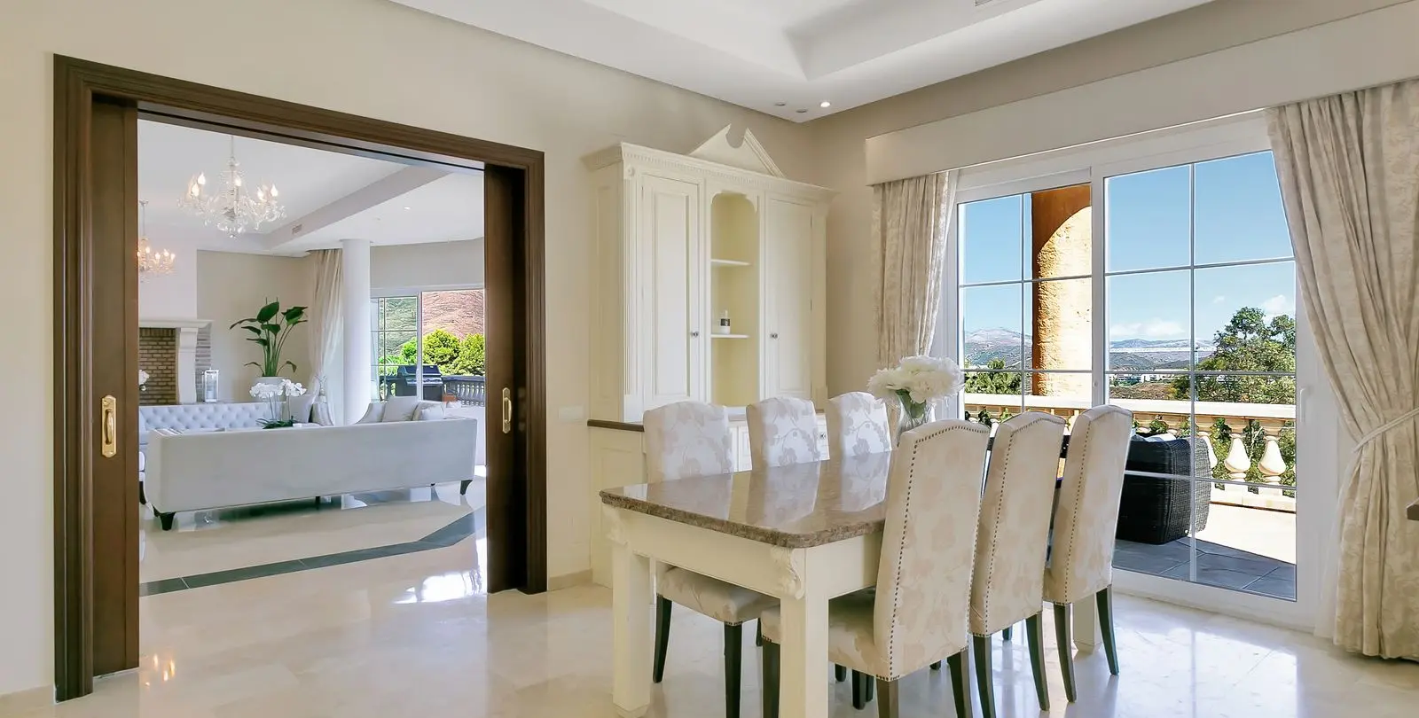 Venta de villa independiente en La Cala Golf 39