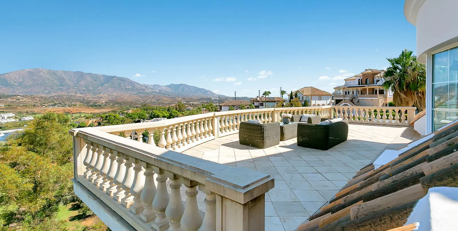 Venta de villa independiente en La Cala Golf 90