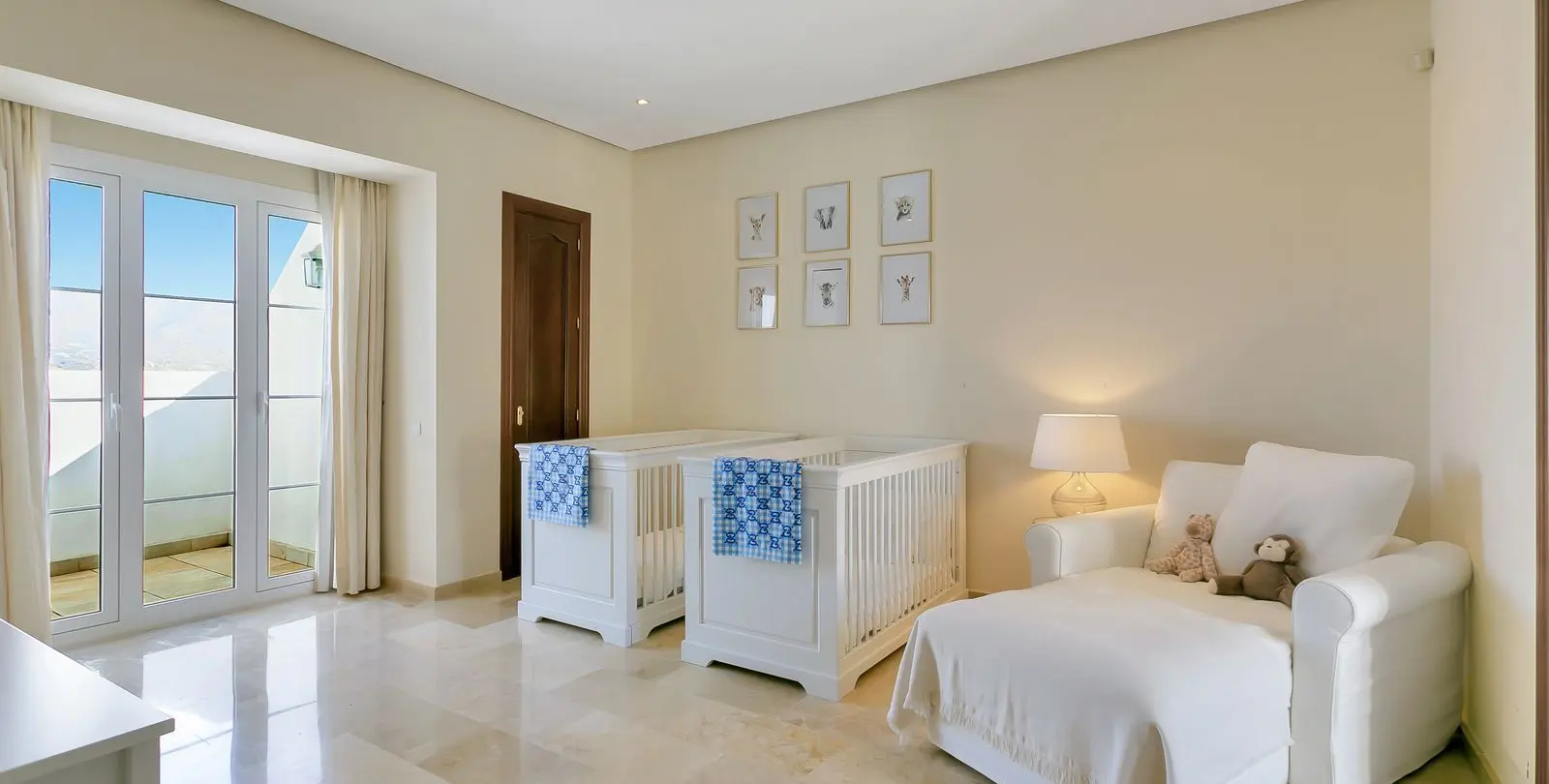 Venta de villa independiente en La Cala Golf 99