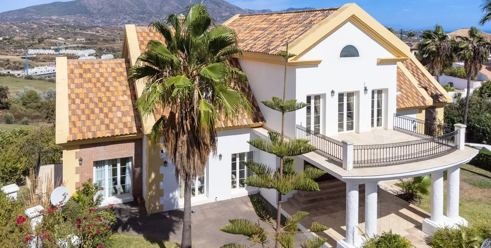 Venta de villa independiente en La Cala Golf 123