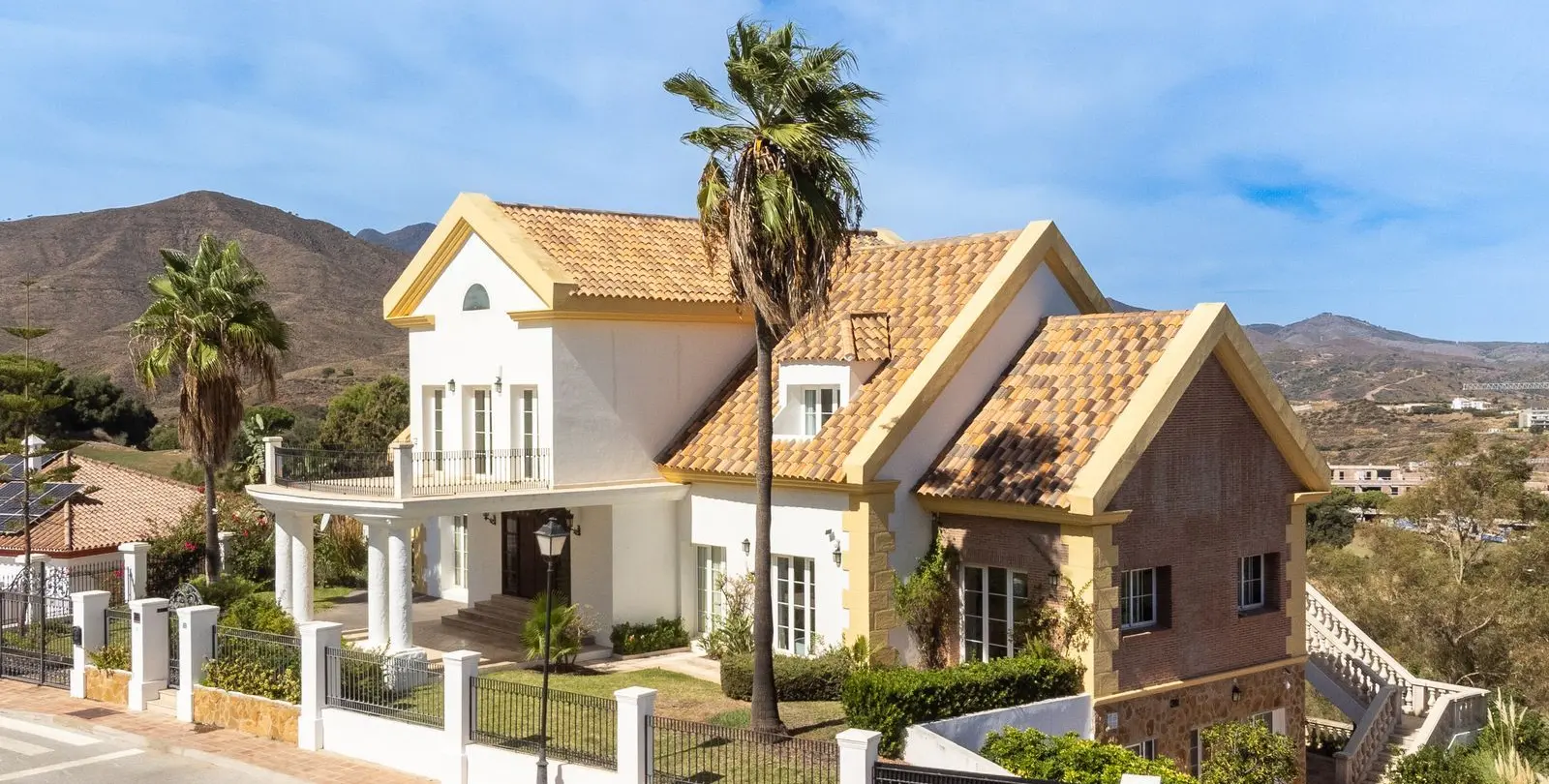Venta de villa independiente en La Cala Golf 127