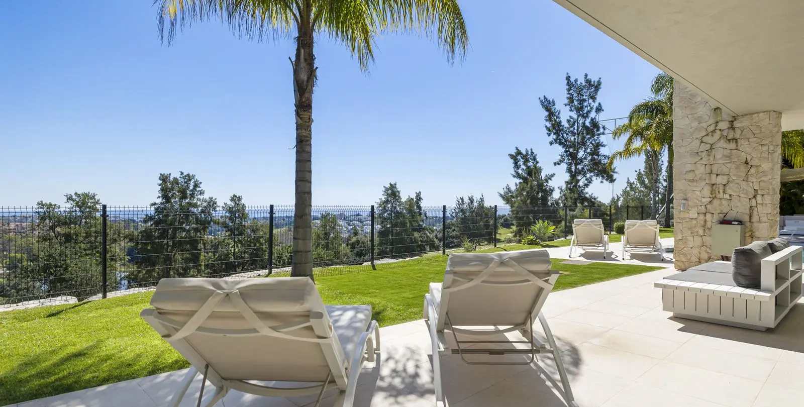 Venta de villa independiente en Benahavís 16