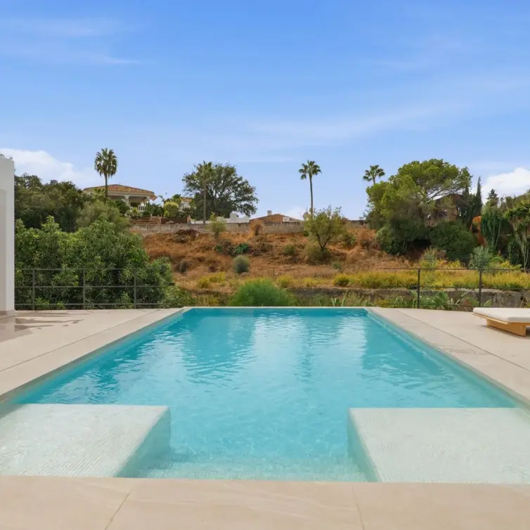 Venta de villa independiente en El Rosario