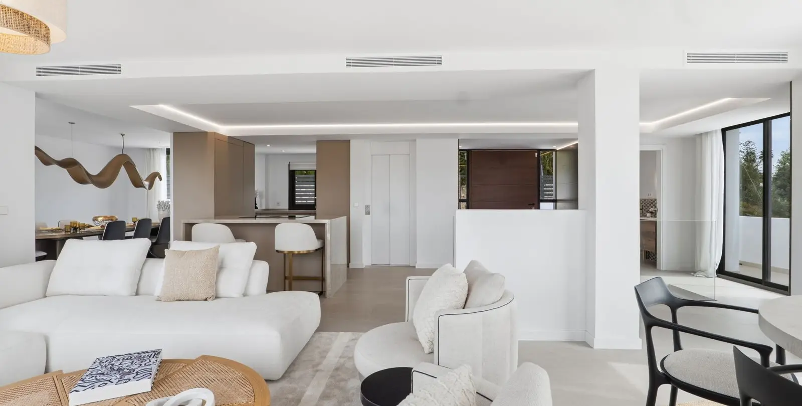 Venta de villa independiente en El Rosario 9