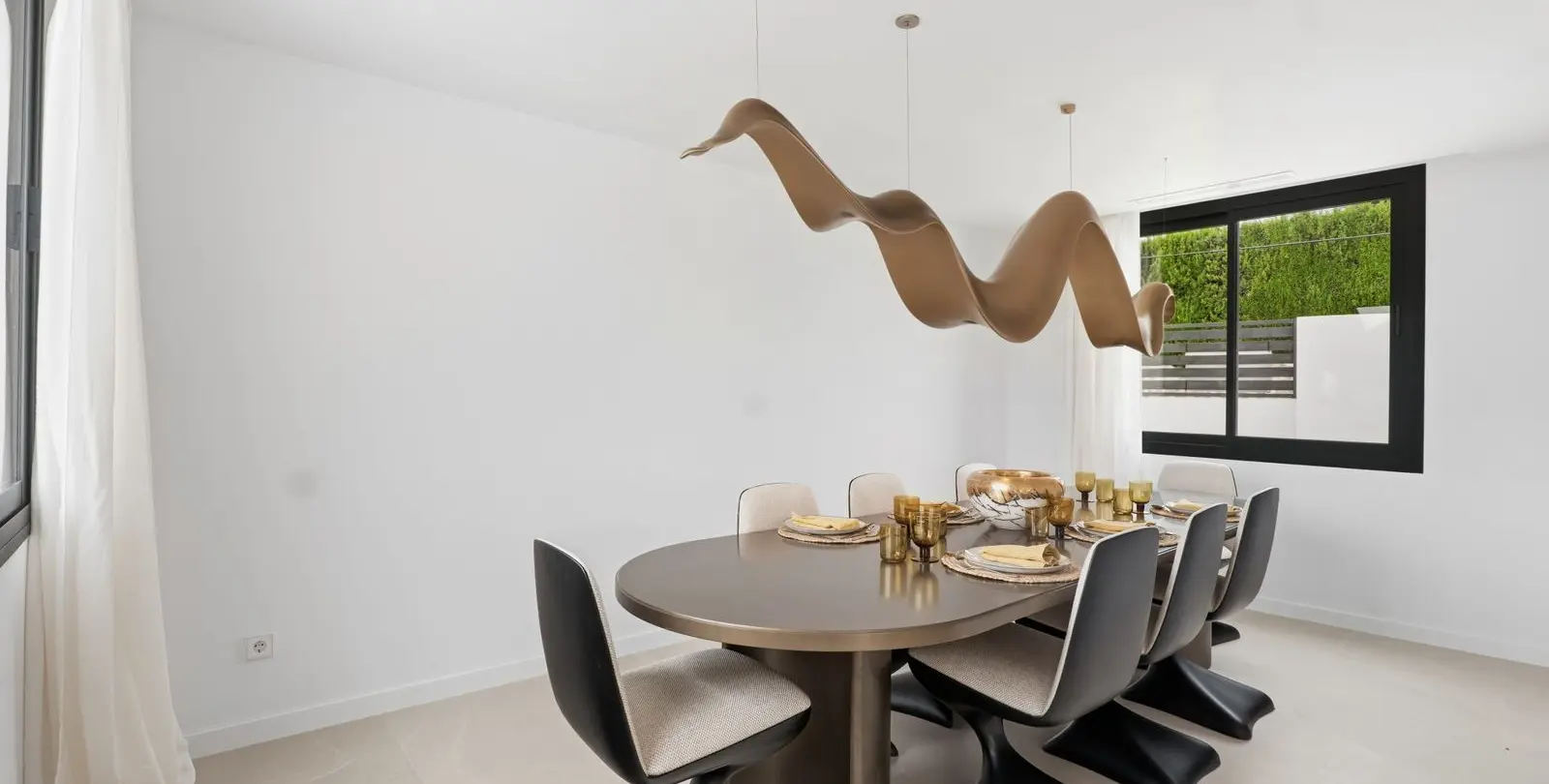 Venta de villa independiente en El Rosario 12
