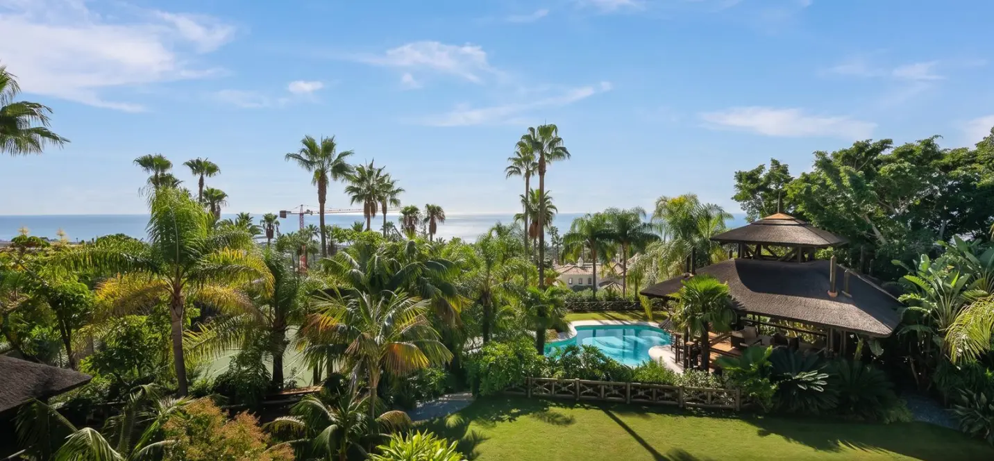Venta de villa independiente en Sierra Blanca 0