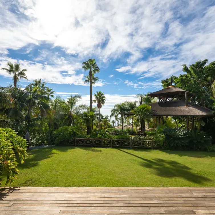 Venta de villa independiente en Sierra Blanca