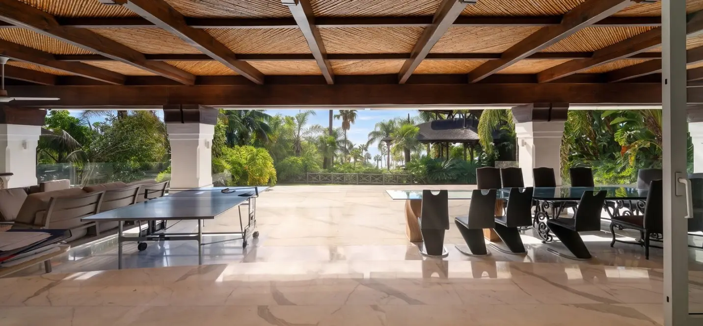 Venta de villa independiente en Sierra Blanca 3