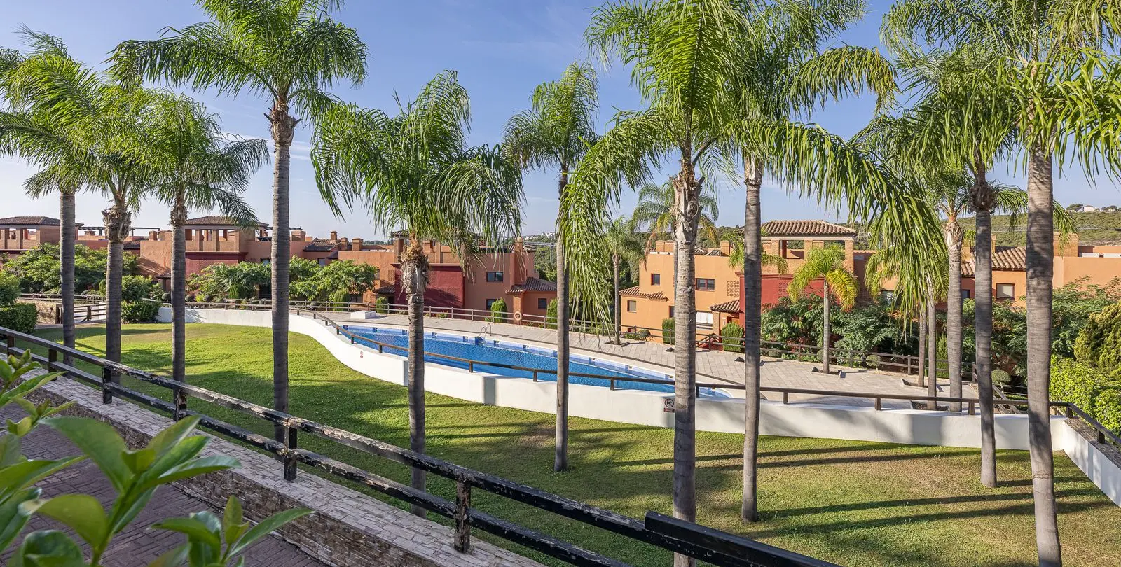 Продажа пентхауса в Casares Playa 29