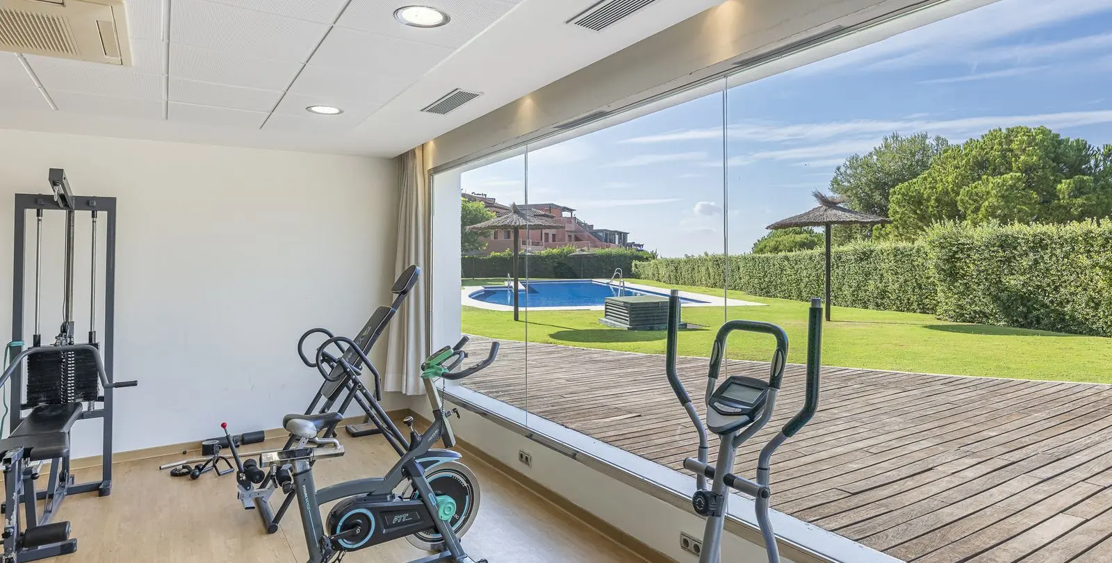Продажа пентхауса в Casares Playa 33
