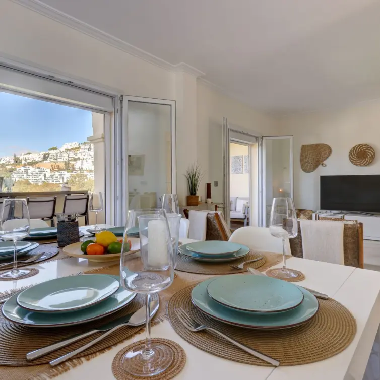 Sale of penthouse duplex in La Quinta