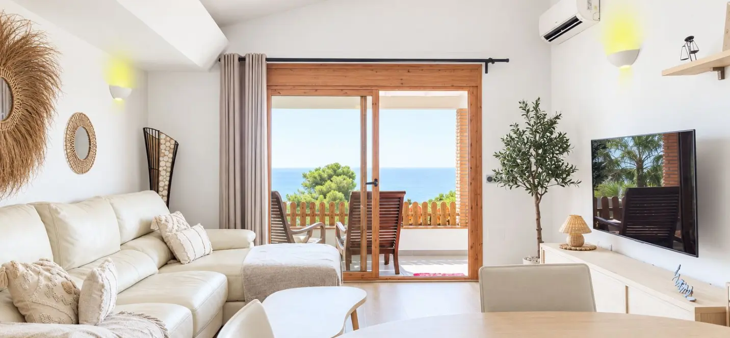 Продажа дома на две семьи в Estepona 3