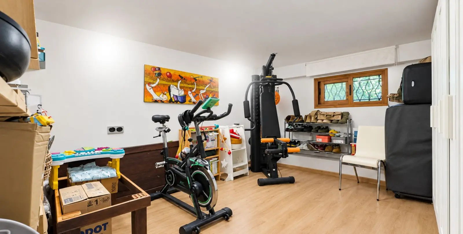 Продажа дома на две семьи в Estepona 26