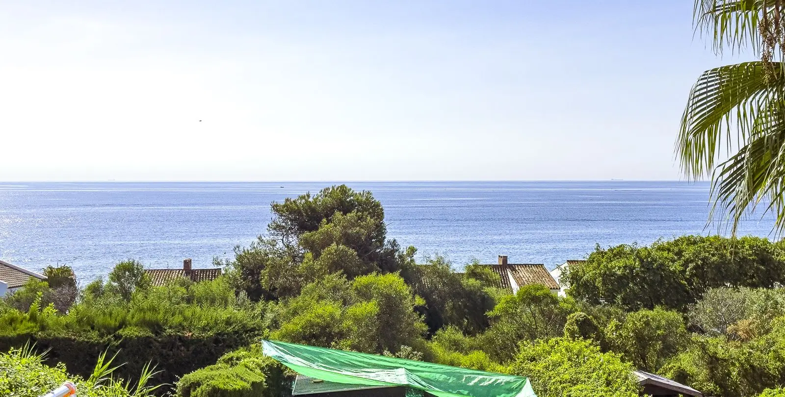 Продажа дома на две семьи в Estepona 30