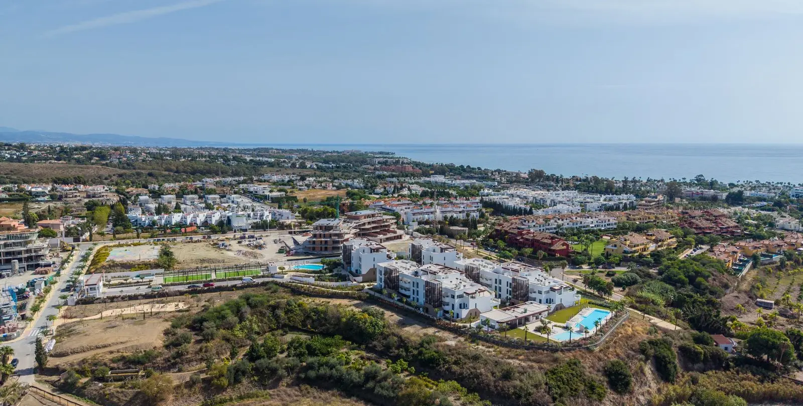Продажа апартаментов на первом этаже в Bel Air 14