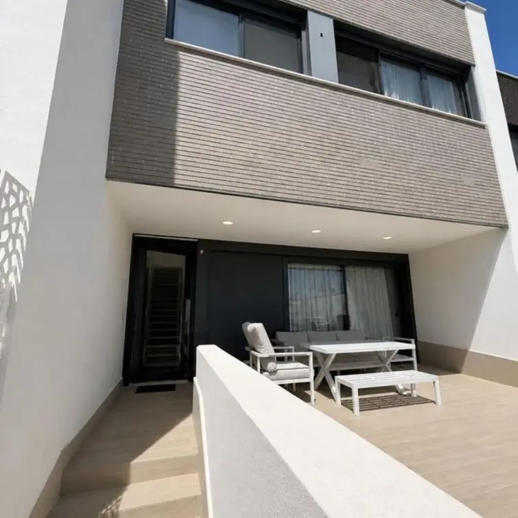 Sale of townhouse in Estepona